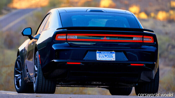 Dodge Charger Sixpack Podría Tener Problemas Incluso Antes De Que Salga a la Calle | Carscoops